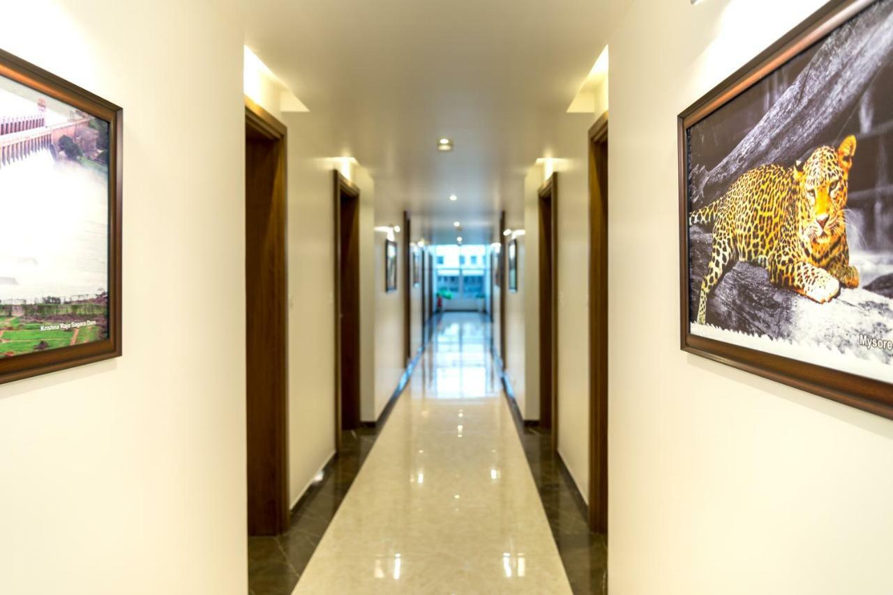Heritage Inn Mysore Exteriör bild